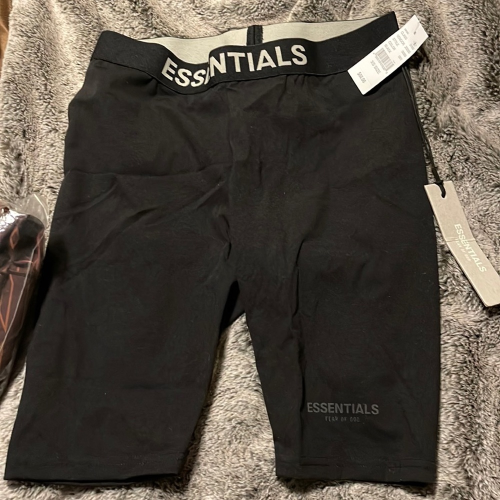 Essential biker shorts